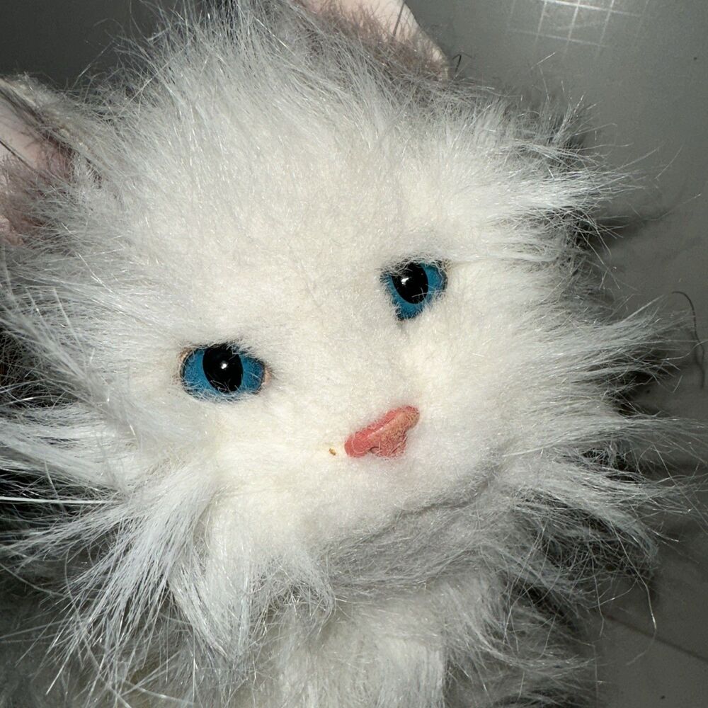 Tiger Electronics Lulu Furreal Friends White Kitty Cat Toy Needs Repair!